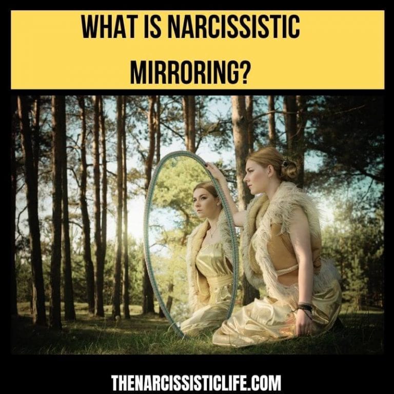 What is Narcissistic Mirroring? The Dark Mirror of Narcissism